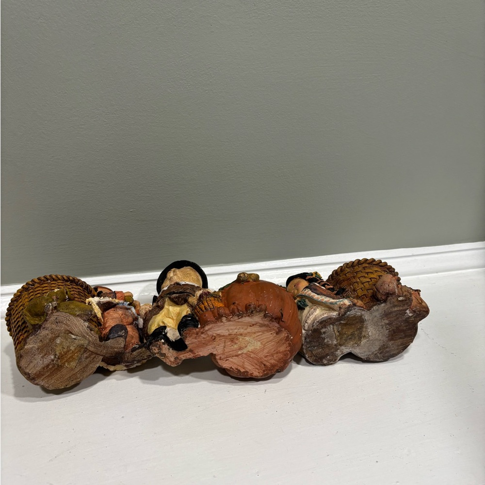 VTG 1980’s Thanksgiving Figurine Candle Holders Set - Picture 4 of 11